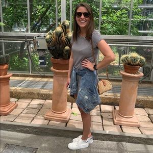 Meet your Posher, Brittany